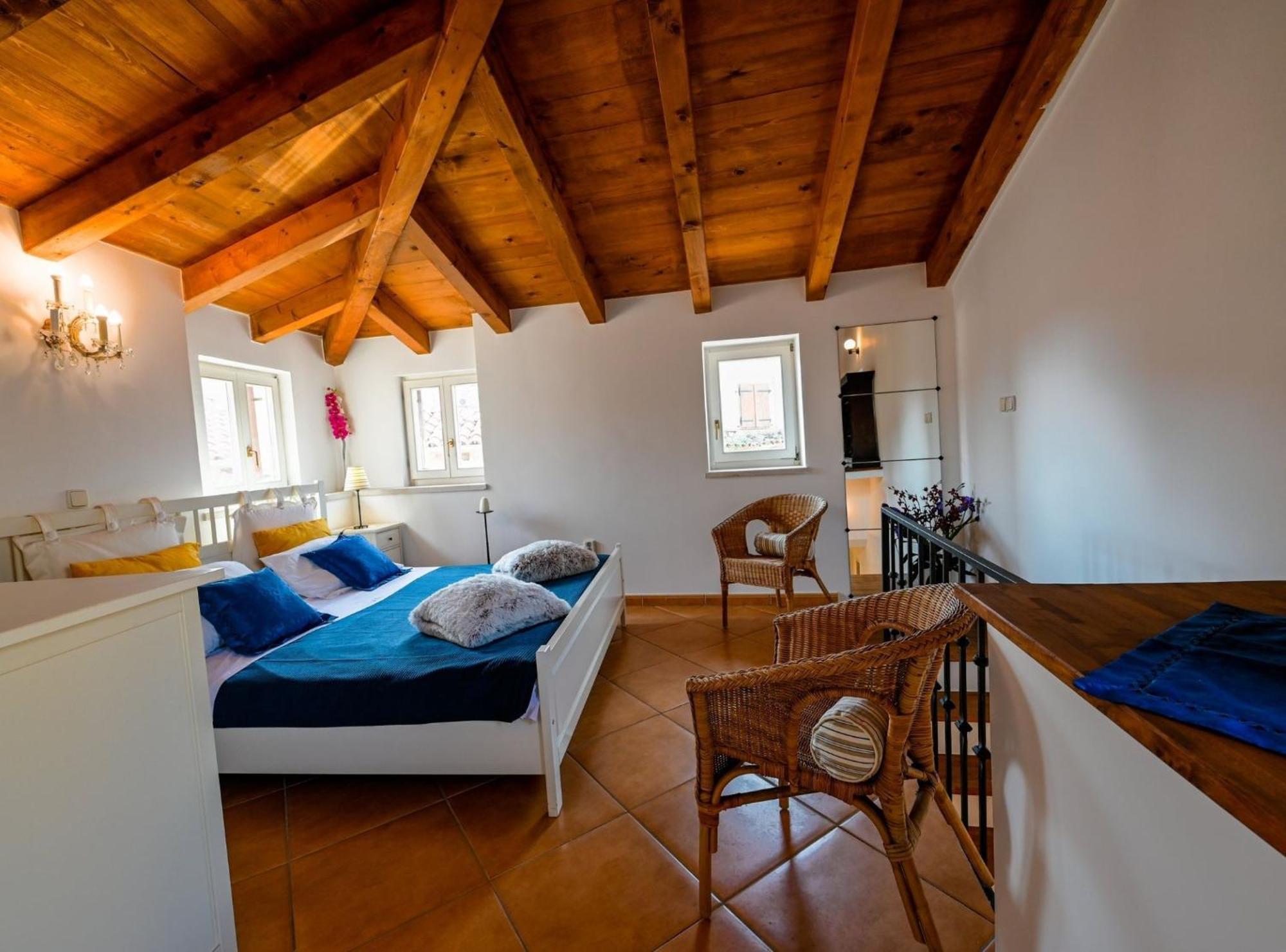 Sleek And Trendy Downtown Apartment Rovinj